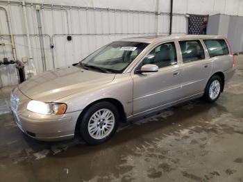  Salvage Volvo V70