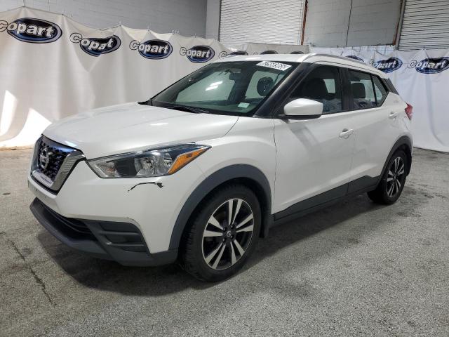  Salvage Nissan Kicks