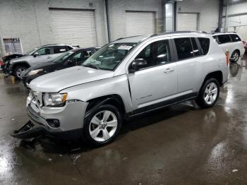  Salvage Jeep Compass