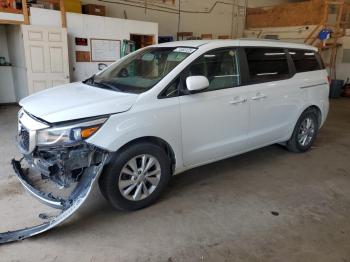  Salvage Kia Sedona