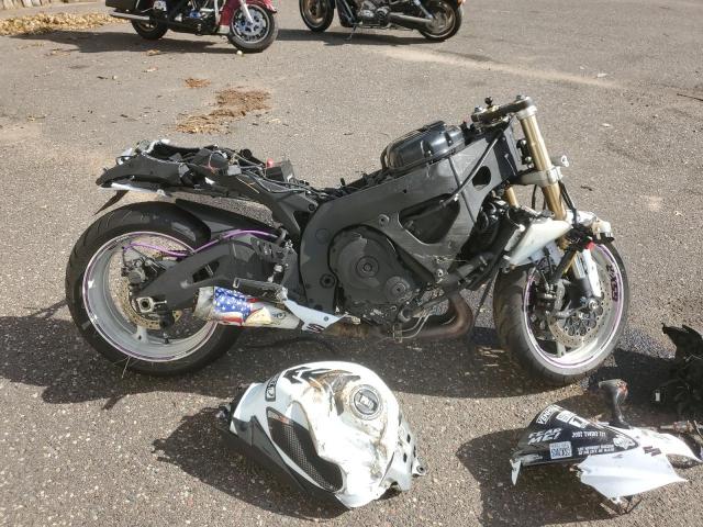  Salvage Suzuki Gsxr600