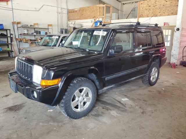  Salvage Jeep Commander
