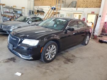  Salvage Chrysler 300