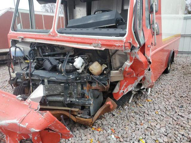 Ford Econoline E350 Super Duty Stripped Chassis Image 4