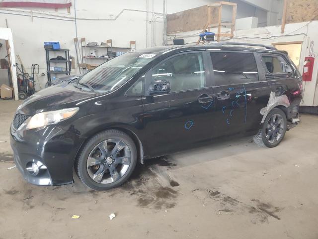  Salvage Toyota Sienna