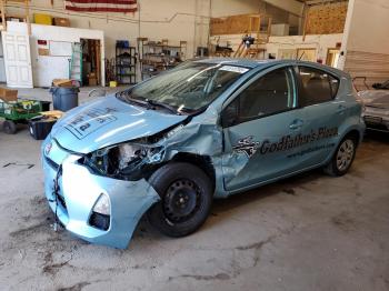  Salvage Toyota Prius