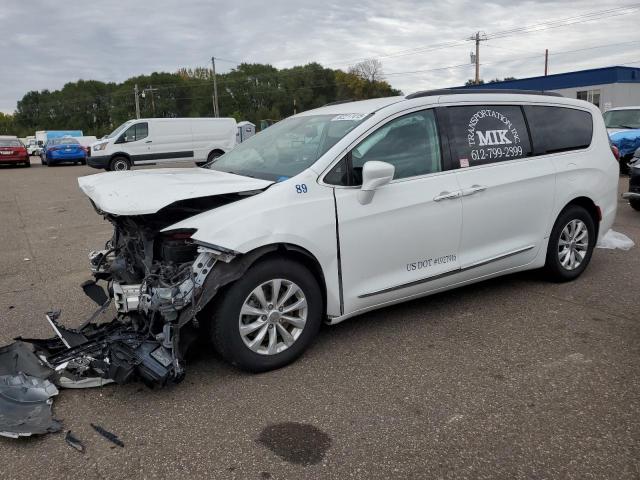  Salvage Chrysler Pacifica