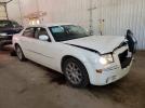 Chrysler 300 Limited Image 5