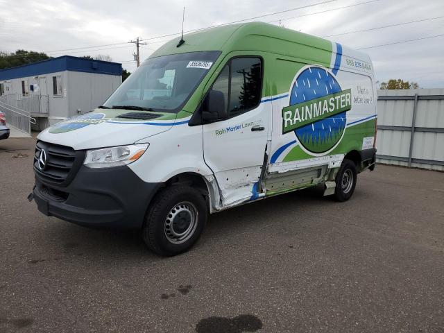  Salvage Mercedes-Benz Sprinter