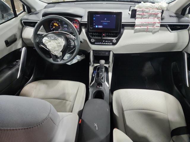 Toyota Corolla L Image 3