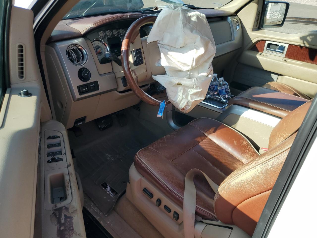 Ford F-150 Supercrew Image 4