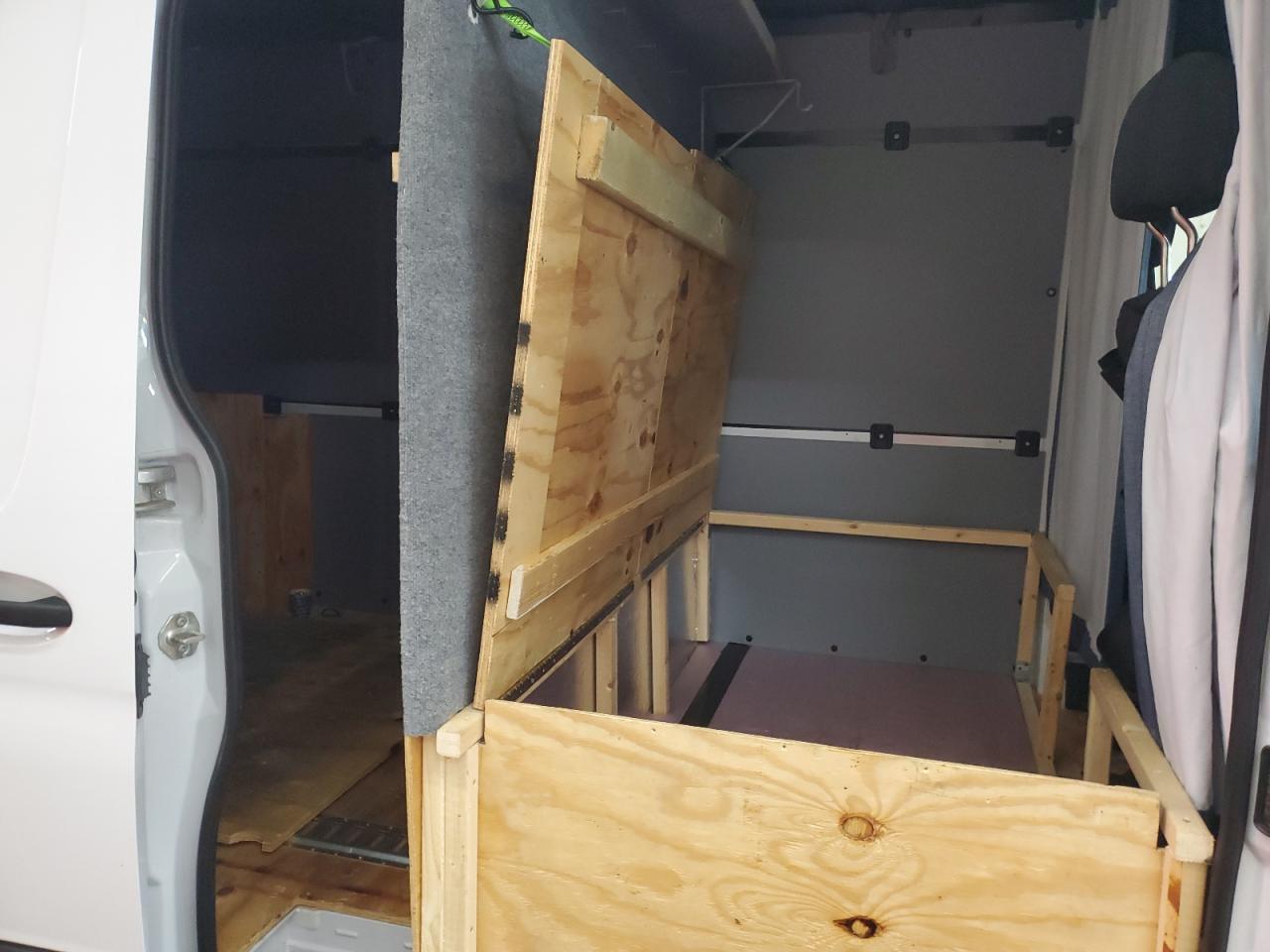 Mercedes-Benz Sprinter 2500 Image 6