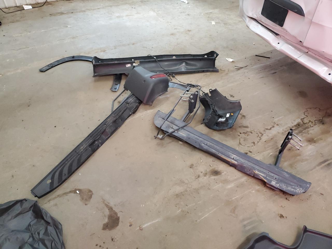 Mercedes-Benz Sprinter 2500 Image 9