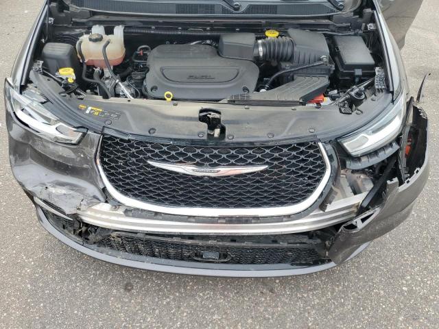 Chrysler Pacifica Touring L Image 12