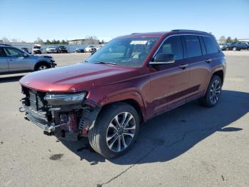  Salvage Jeep Grand Cherokee