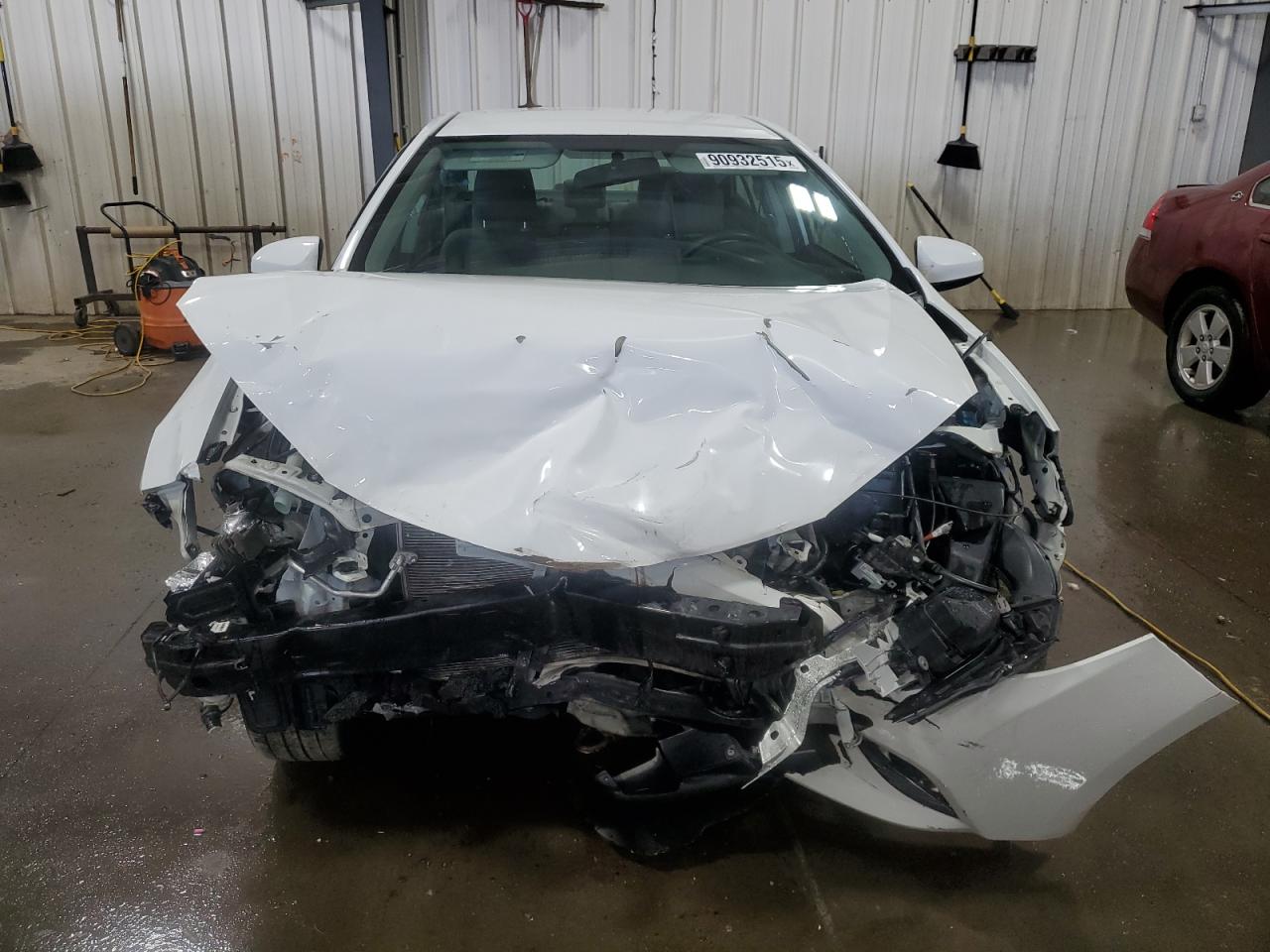 Toyota Corolla L Image 9