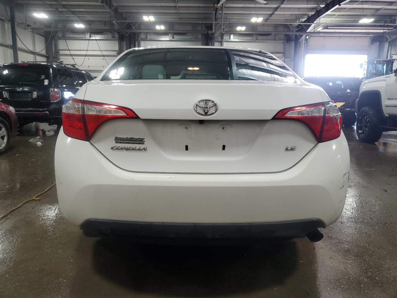 Toyota Corolla L Image 4