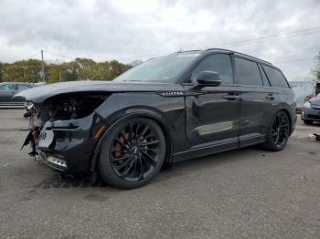  Salvage Lincoln Aviator