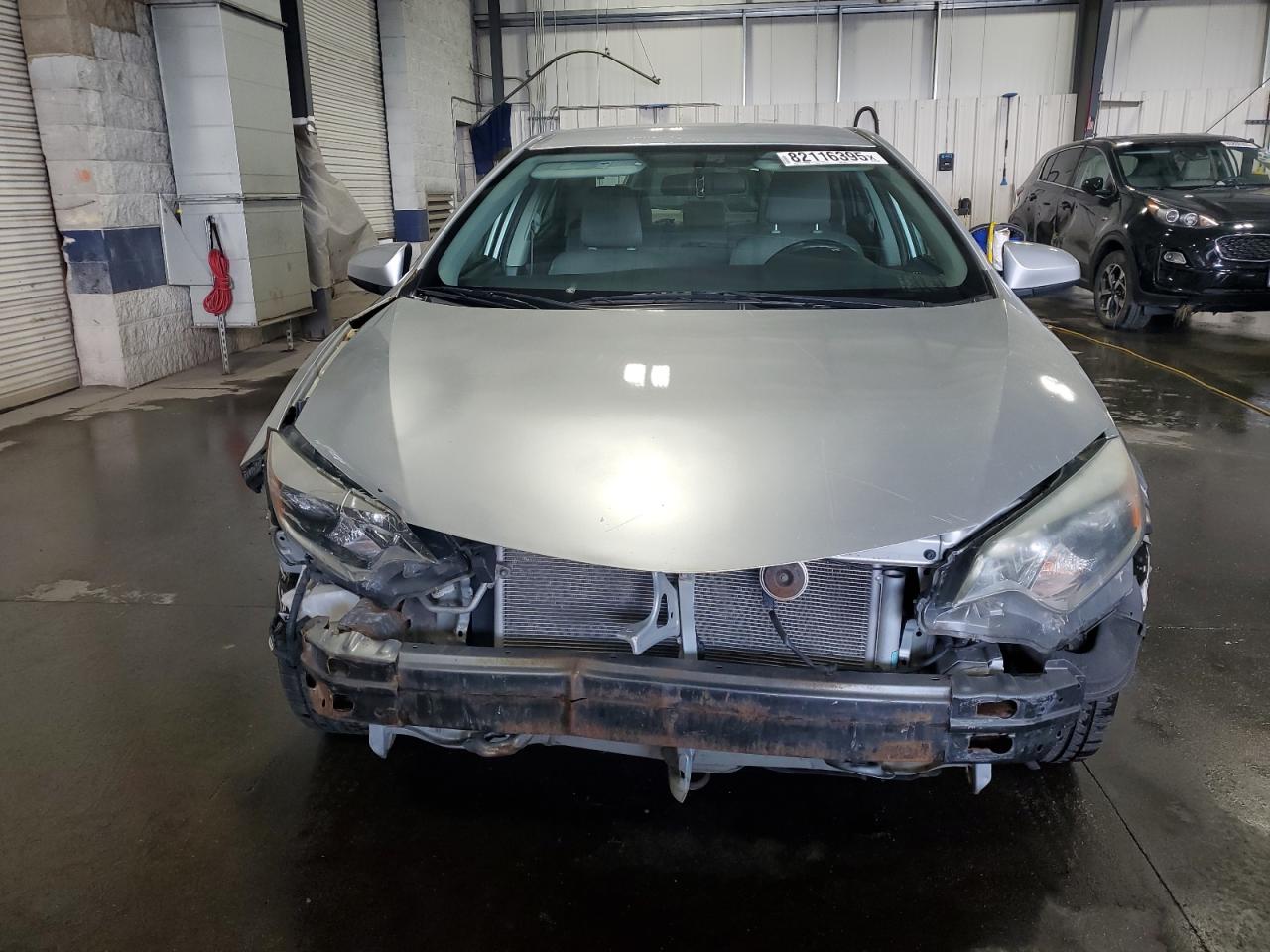 Toyota Corolla L Image 6