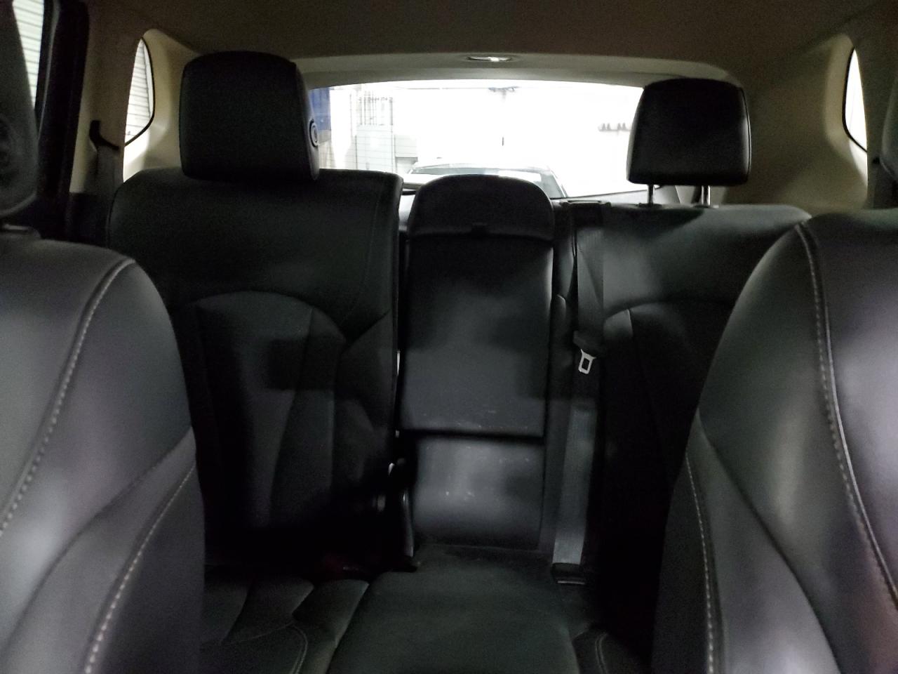 Buick Envision Essence Image 12