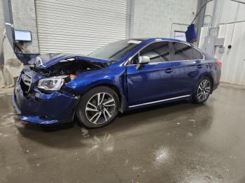  Salvage Subaru Legacy