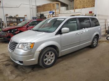  Salvage Chrysler Minivan