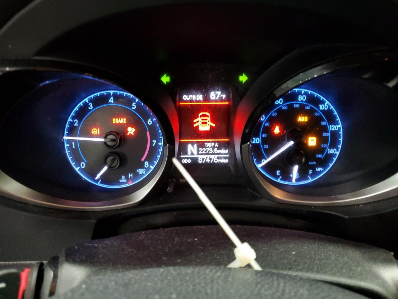 Toyota Corolla L Image 4