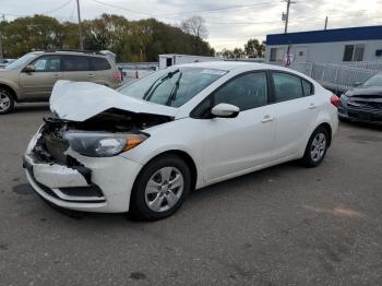 Salvage Kia Forte