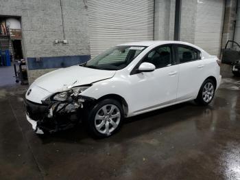  Salvage Mazda 3