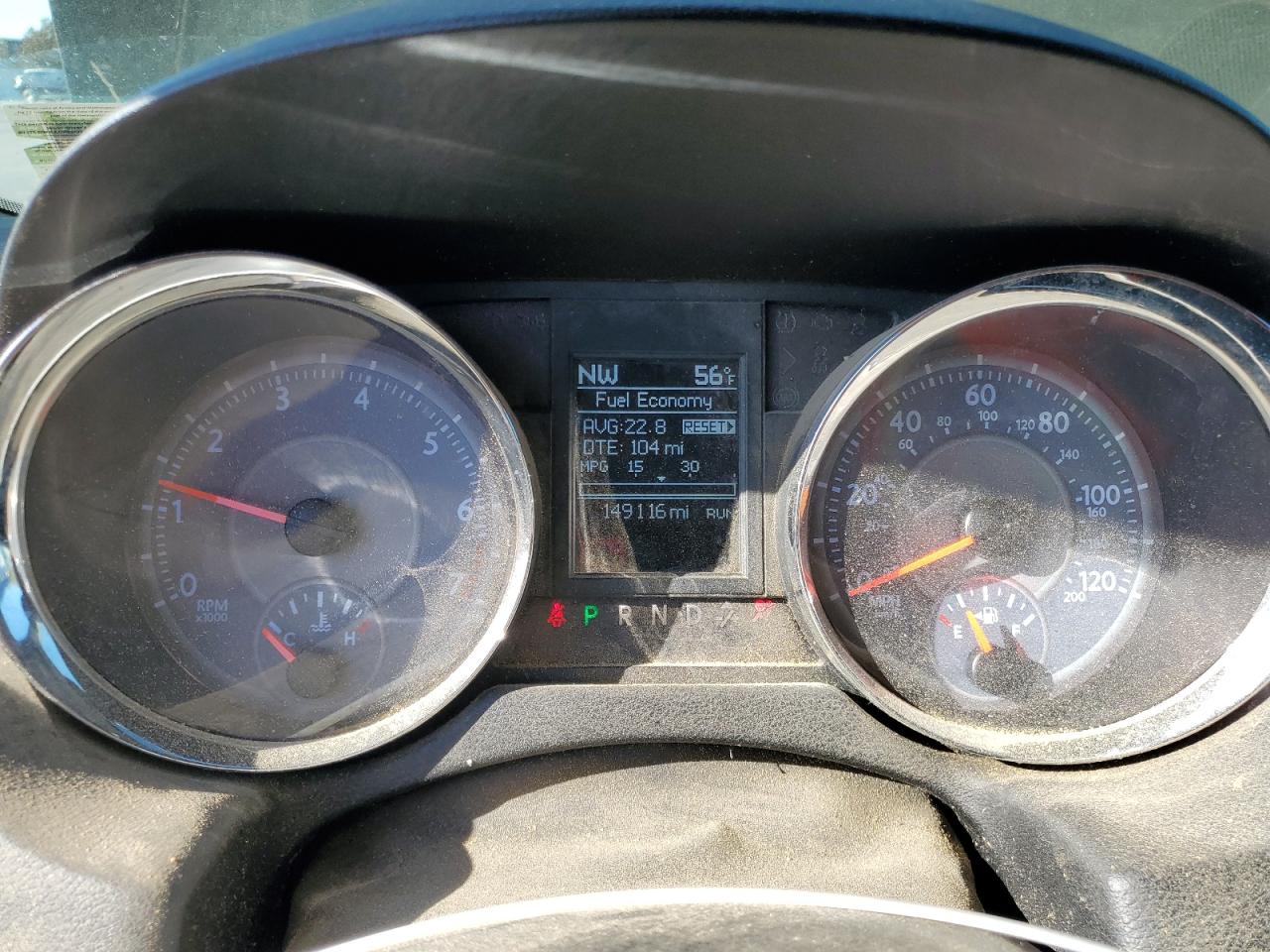 Chrysler Minivan Touring Image 12