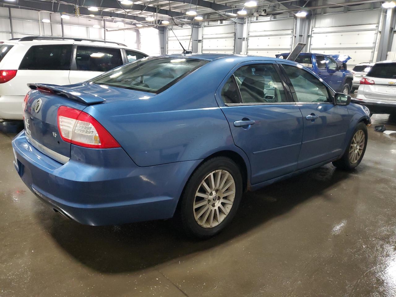 Mercury Milan Premier Image 13