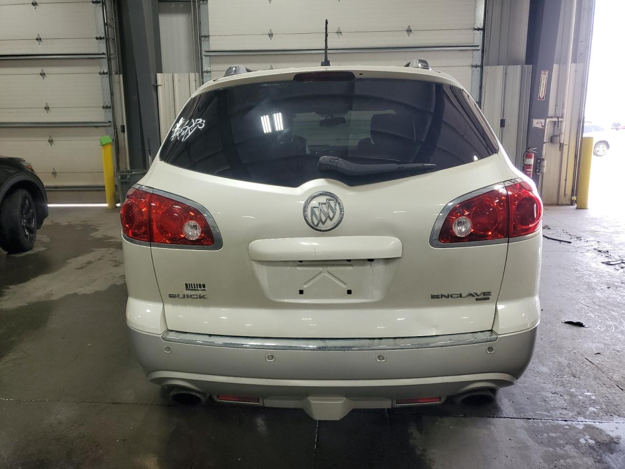 Buick Enclave Image 8