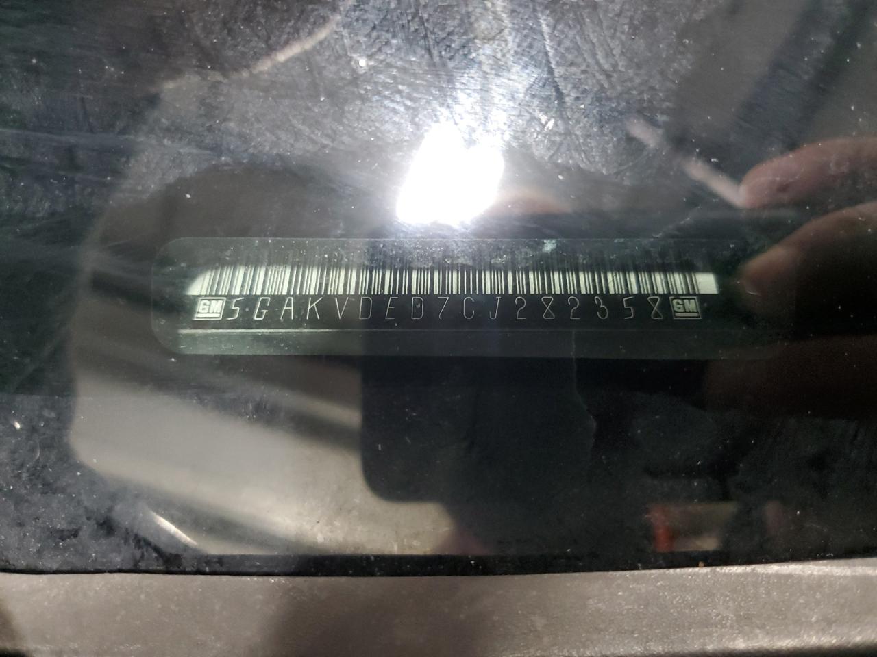 Buick Enclave Image 14