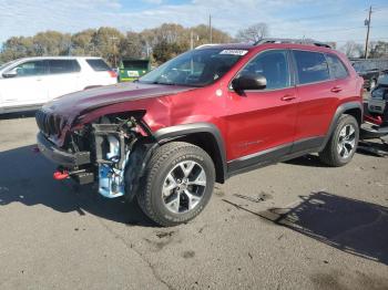  Salvage Jeep Cherokee