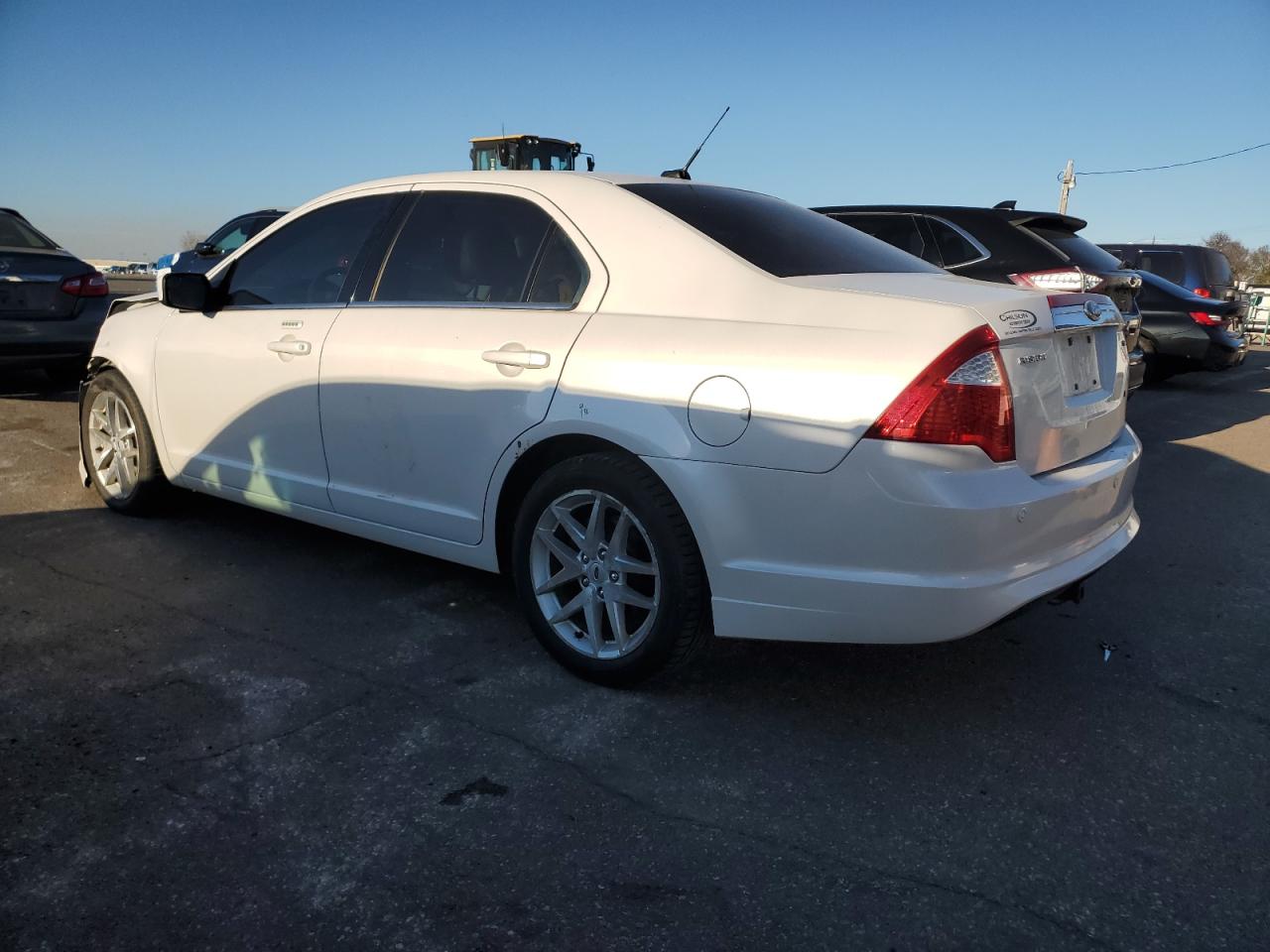 Ford Fusion Sel Image 3