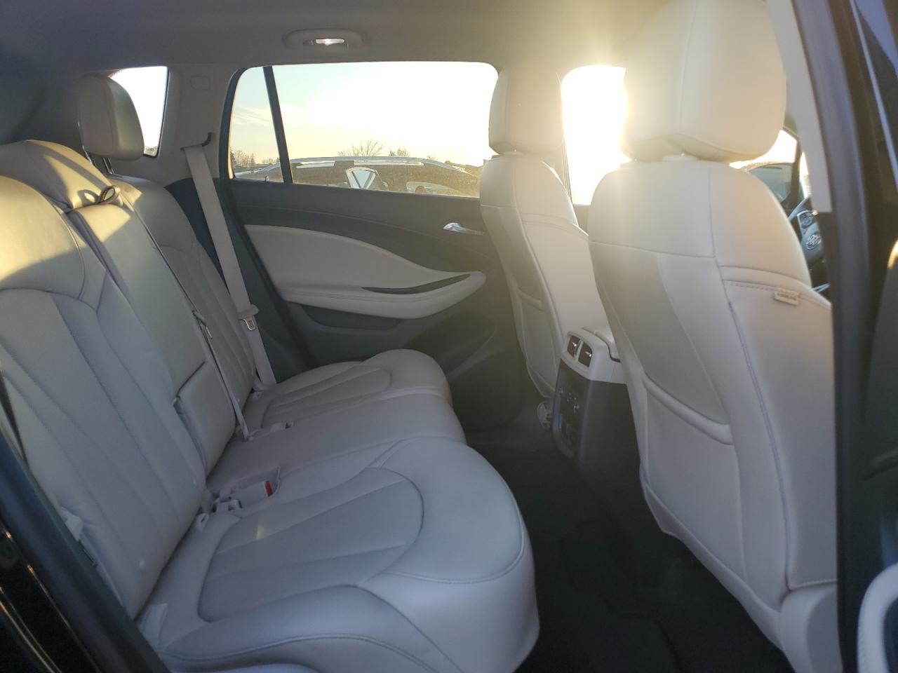 Buick Envision Premium Image 10