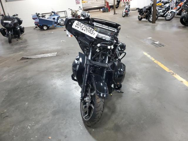 Harley-Davidson Flhxu Image 2