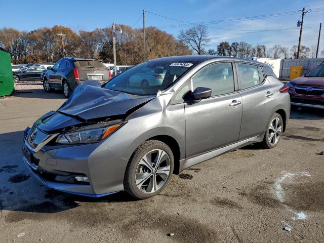  Salvage Nissan LEAF