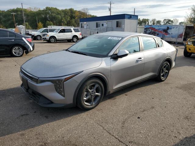  Salvage Kia K4 Lx