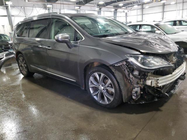 Chrysler Pacifica Limited Image 12