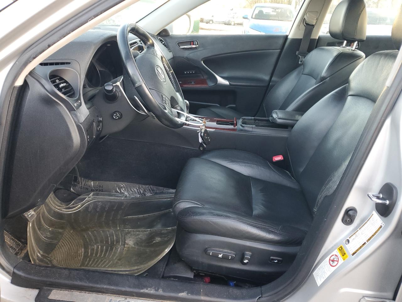 Lexus Is 350 Image 2