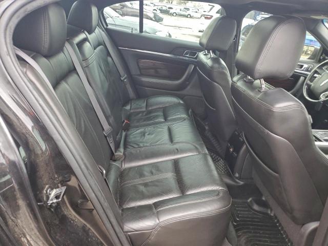 Lincoln MKS Image 5