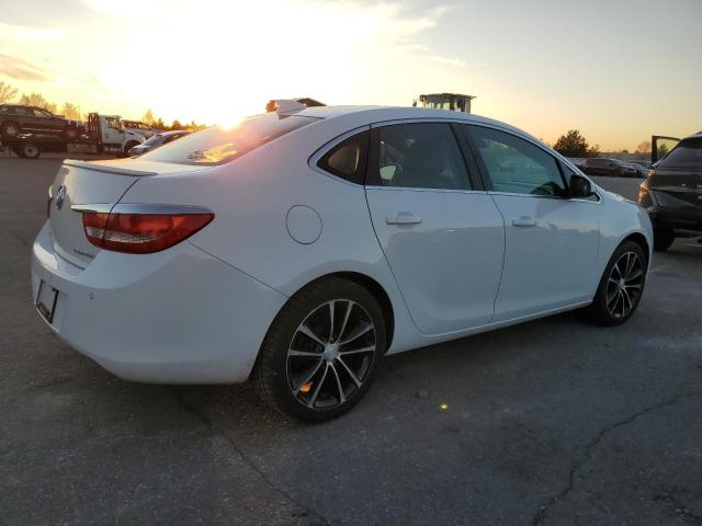 Buick Verano Sport Touring Image 11