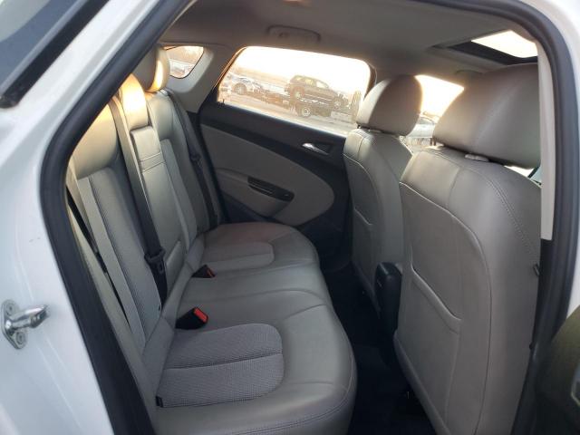 Buick Verano Sport Touring Image 7