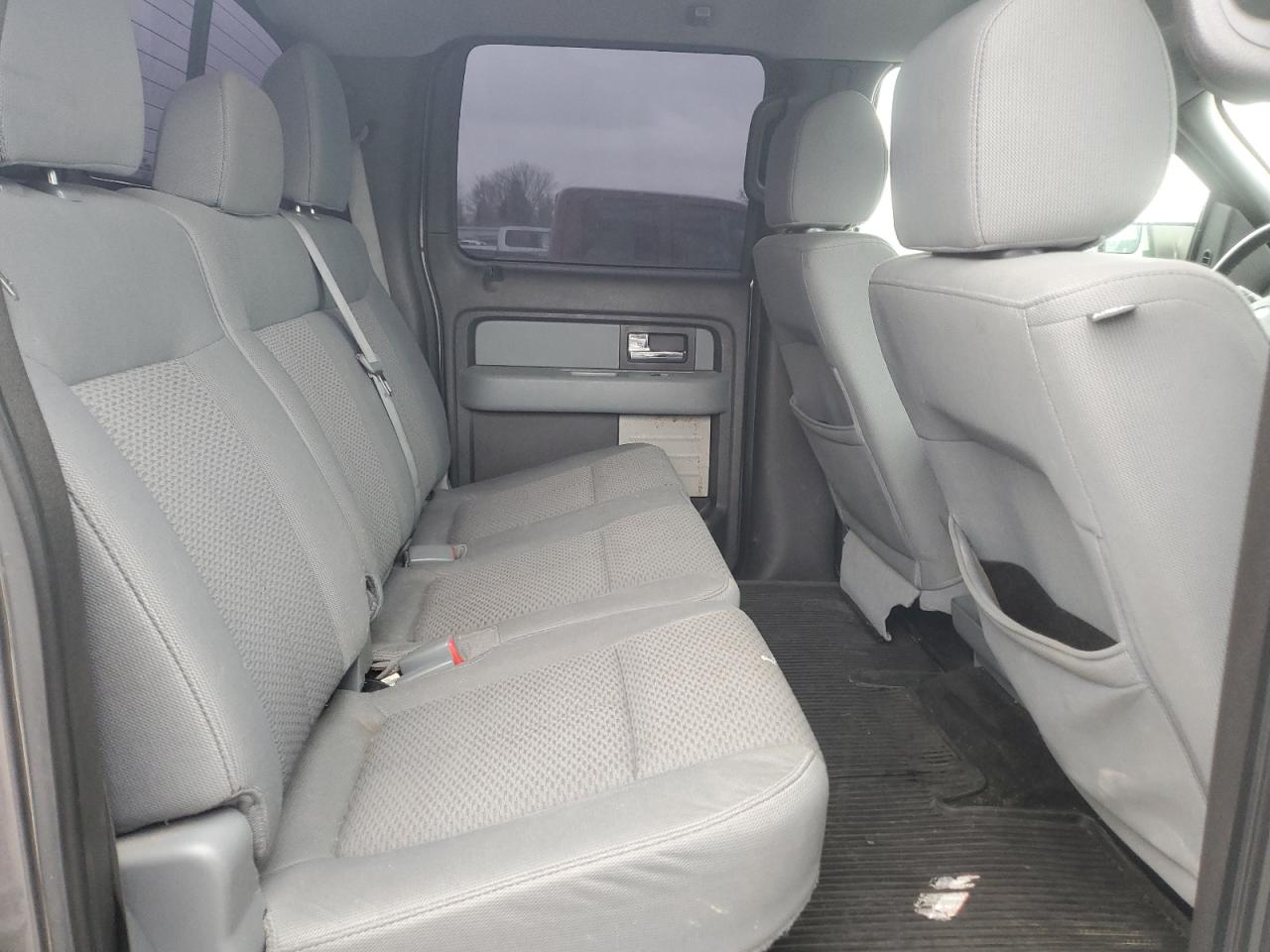 Ford F-150 Supercrew Image 10