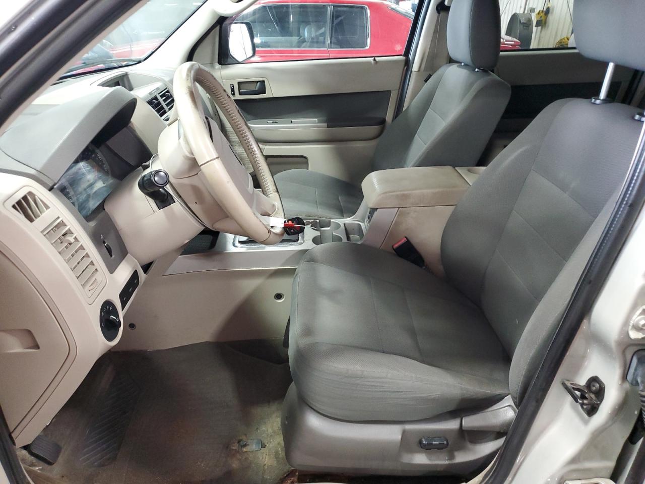 Ford Escape Xlt Image 8