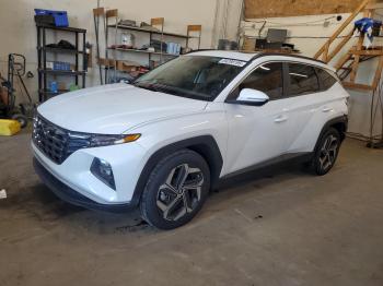  Salvage Hyundai TUCSON