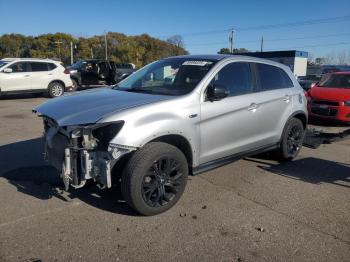  Salvage Mitsubishi Outlander