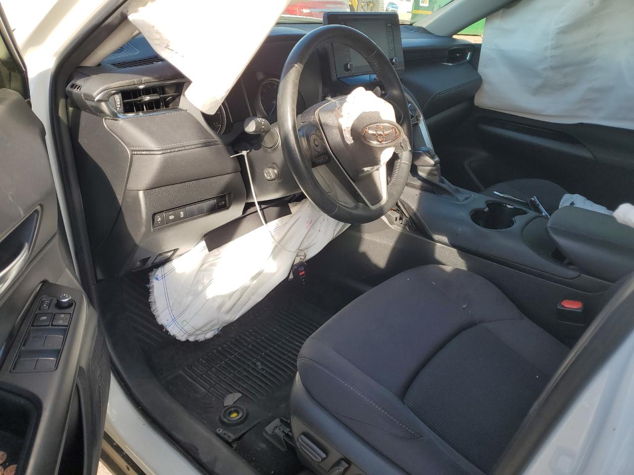 Toyota Venza Le Image 11