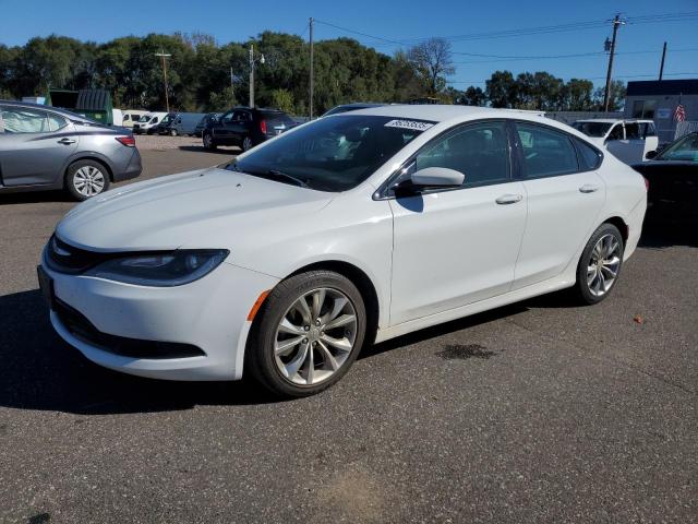  Salvage Chrysler 200